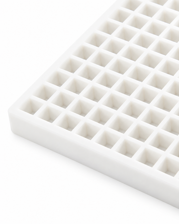 2.9mL cube gummy mold with 391 cavities angled view